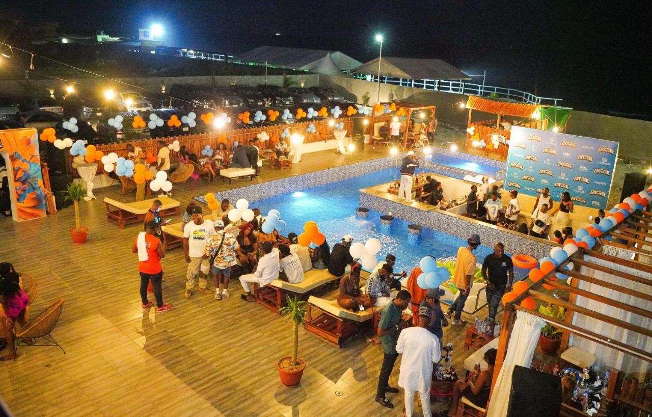 Vogue Beach Resort 拉各斯 外观 照片