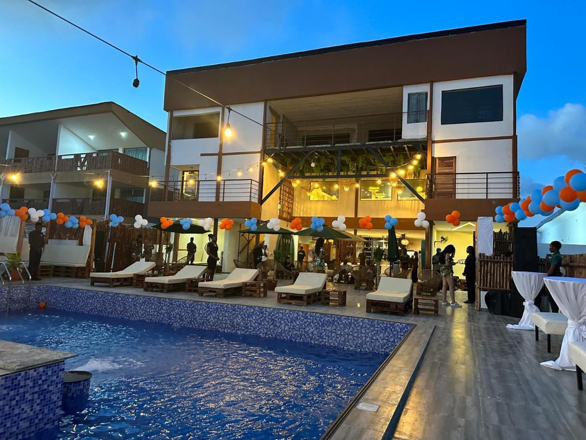 Vogue Beach Resort 拉各斯 外观 照片